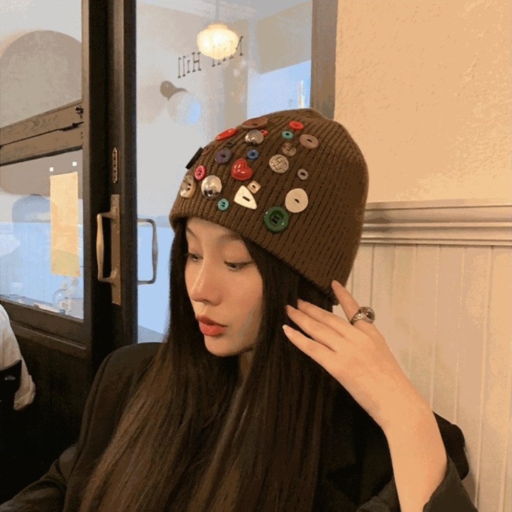 Berretto Colorato con Bottoni, - Beanie Cuffed Knit recensione e prezzo